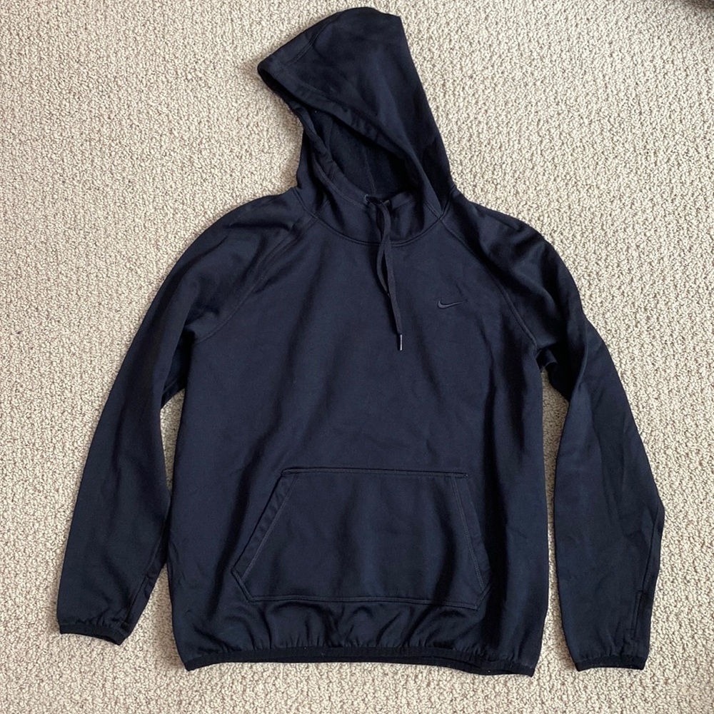 Women’s Nike sweatshirt size medium